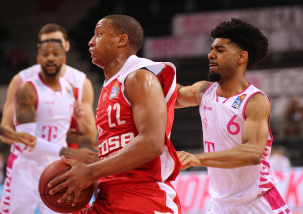 与控球率显 与控球率显