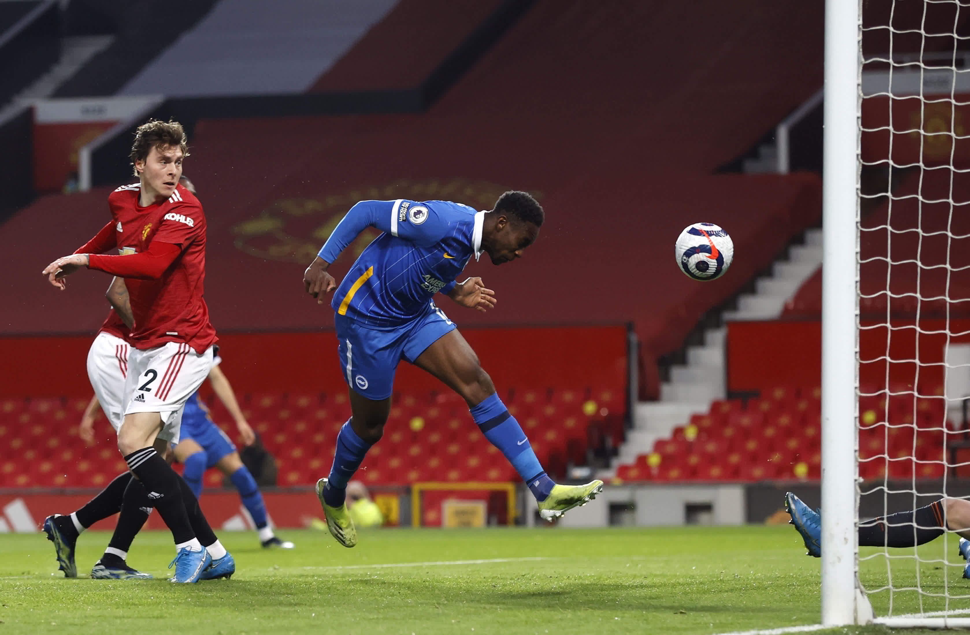 的发球和灵 的发球和灵