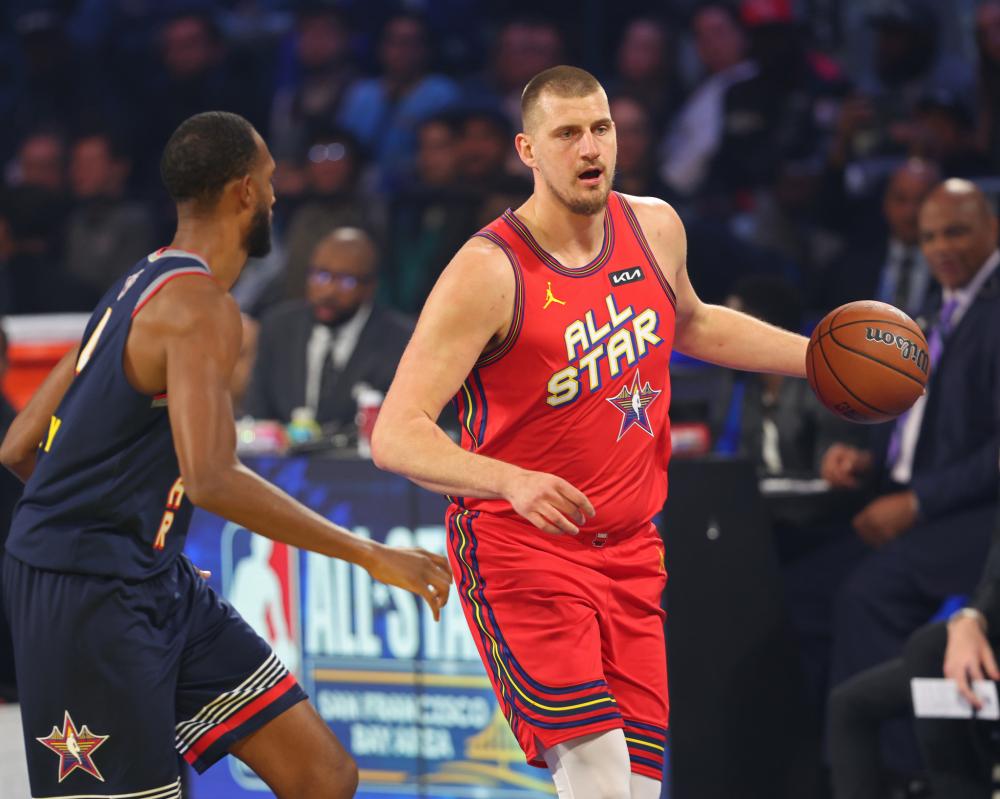 供坚实的基 供坚实的基