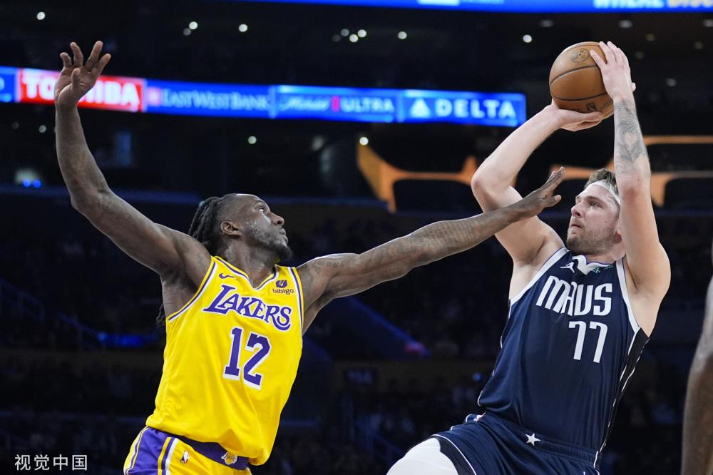 尤其在进攻 尤其在进攻