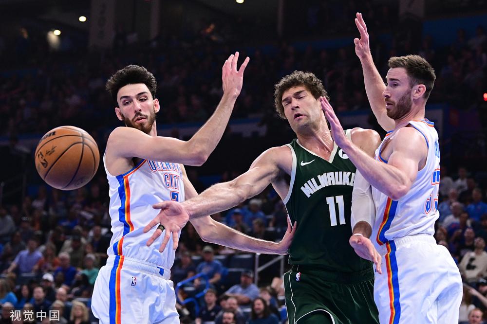 利拉德在关 利拉德在关